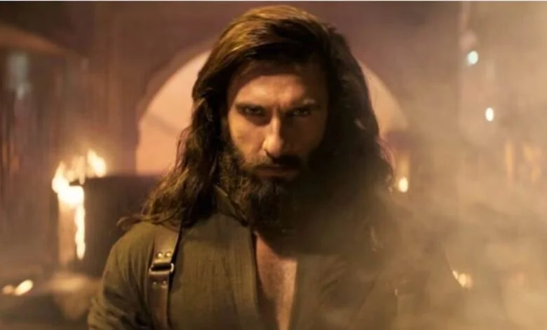 धुरंधर: द रिवेंज’ का जलवा, असली चेहरों से प्रेरित किरदारों ने बढ़ाया क्रेज