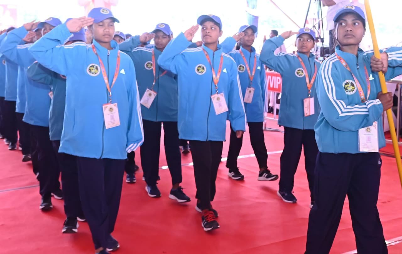 सरगुजा ओलंपिक में बेटियों की बड़ी संख्या में भागीदारी देखना सुखद, बड़े सपने देखने और उन्हें पूरा करने के लिए कड़ी मेहनत करें युवा : श्रीमती गीता फोगाट