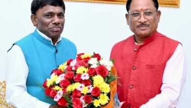 मुख्यमंत्री श्री विष्णु देव साय से गोवा के खेल एवं जनजातीय कल्याण मंत्री श्री रमेश तावड़कर की सौजन्य भेंट: जनजातीय कल्याण और खेल विकास को लेकर हुई सार्थक चर्चा मुख्यमंत्री श्री विष्णु देव साय से गोवा के खेल एवं जनजातीय कल्याण मंत्री श्री रमेश तावड़कर की सौजन्य भेंट: जनजातीय कल्याण और खेल विकास को लेकर हुई सार्थक चर्चा