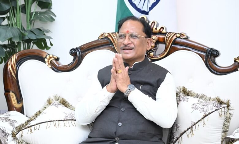 हवाई चप्पल पहनने वाला भी हवाई यात्रा कर सके” प्रधानमंत्री का यह सपना छत्तीसगढ़ में भी