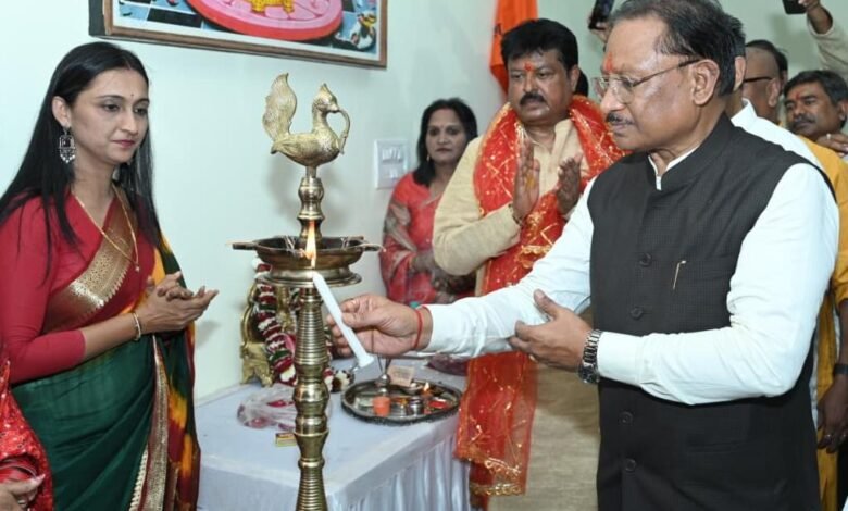 कायस्थ मंगल भवन का लोकार्पण: सामाजिक एकजुटता और विकास की नई पहल कायस्थ मंगल भवन का लोकार्पण: सामाजिक एकजुटता और विकास की नई पहल