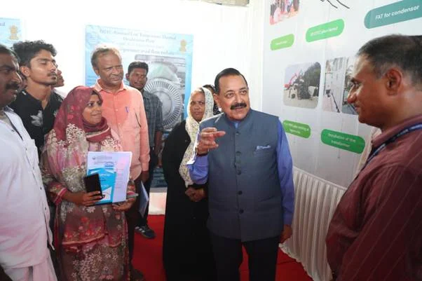 पहले हम कुएँ का खारा पानी पीते थे, अब हमारे घरों में साफ पानी आता है: केंद्रीय मंत्री