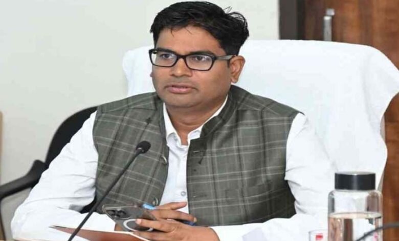 वित्त मंत्री श्री ओपी चौधरी द्वारा प्रस्तुत छत्तीसगढ़ गृह निर्माण मंडल (संशोधन) विधेयक 2026 विधानसभा से पारित वित्त मंत्री श्री ओपी चौधरी द्वारा प्रस्तुत छत्तीसगढ़ गृह निर्माण मंडल (संशोधन) विधेयक 2026 विधानसभा से पारित