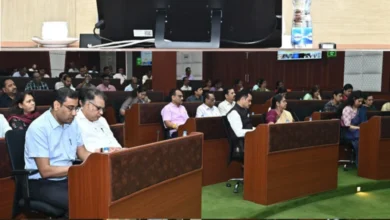 सभी अधिकारी कर्मचारी अपने मोबाईल से ऑन-बोर्ड होंगे