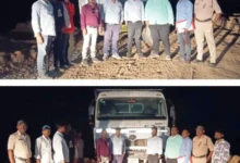 शासकीय भूमि से हो रहा था अवैध खनन, एक पोकलेन और 3 हाइवा जब्त