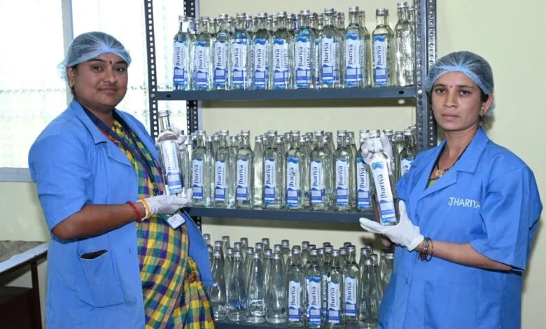 ‘झरिया’ ने बदली तस्वीर: रायपुर में एल्कलाइन वाटर प्लांट बना महिला सशक्तिकरण का नया मॉडल ‘झरिया’ ने बदली तस्वीर: रायपुर में एल्कलाइन वाटर प्लांट बना महिला सशक्तिकरण का नया मॉडल