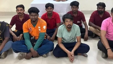 रायपुर रेल मंडल में अनियमित यात्रियों एवं अनाधिकृत वेंडिंग के खिलाफ वाणिज्य विभाग का दुर्ग स्टेशन पर अभियान