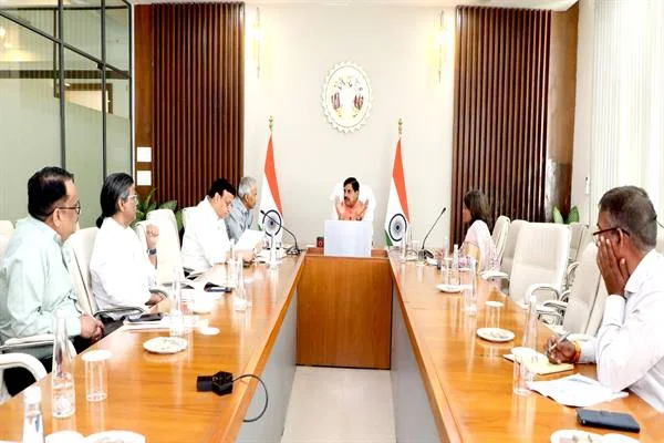 गाँव परस्पर जुड़ेंगे तो सुगम हो जाएगी आवागमन सुविधा