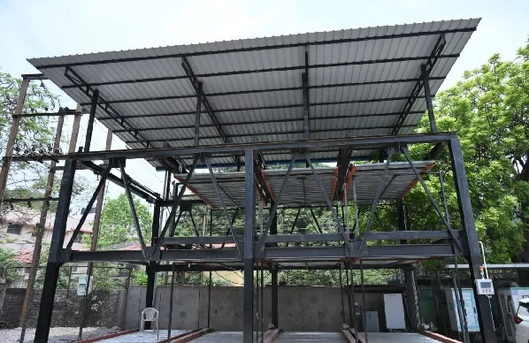 हाईड्रोलिक पजल कार पार्किंग सिस्टम से सुसज्जित हुआ नगर निगम मुख्यालय