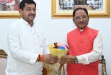 मुख्यमंत्री से उत्तरप्रदेश के राज्यमंत्री श्री रामकेश निषाद ने सौजन्य मुलाकात की