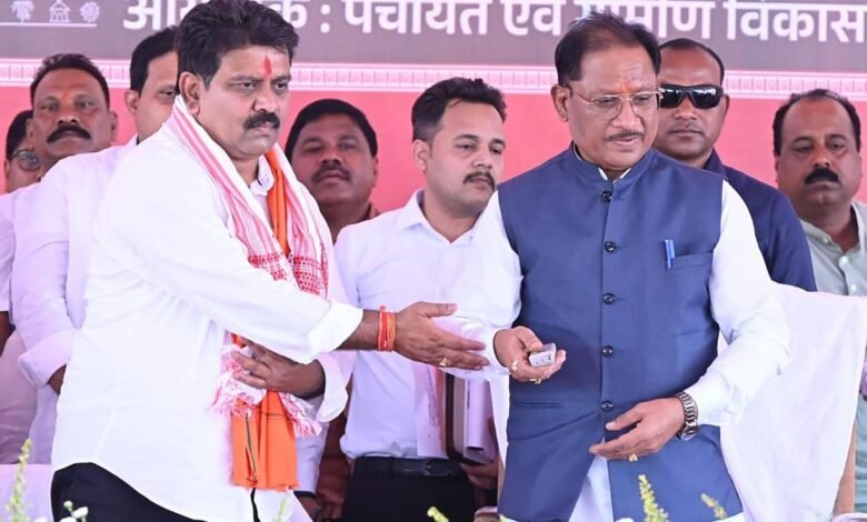 ग्रामीण विकास को नई रफ्तार: 2426 किमी सड़क निर्माण का मुख्यमंत्री श्री विष्णु देव साय ने किया शिलान्यास