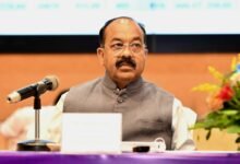 शहरों में बेतरतीब निर्माण, अवैध प्लाटिंग और अतिक्रमण पर सख्ती से लगाएं रोक, उप मुख्यमंत्री ने सभी सीएमओ को दिए निर्देश