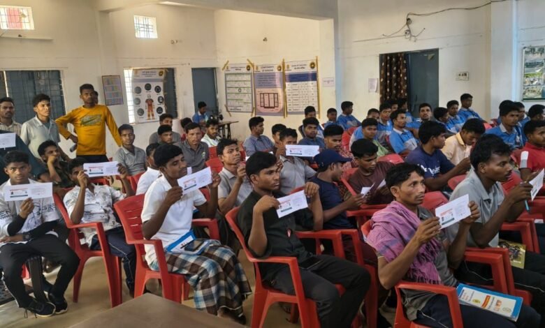 मुख्यमंत्री विष्णुदेव साय की बड़ी पहल: मुख्यधारा में लौटे युवाओं को स्वास्थ्य सुरक्षा और नई उम्मीद