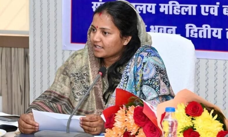 भीषण गर्मी में बच्चों की सुरक्षा सर्वोपरि: मंत्री श्रीमती लक्ष्मी राजवाड़े