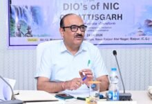 आम जनता को शासन की फ्लैगशिप योजनाओं का लाभ दिलाने के लिए सूचना प्रौद्योगिकी का अधिकतम इस्तेमाल करें: मुख्य सचिव श्री विकासशील