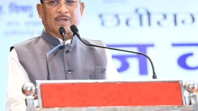 मुख्यमंत्री श्री विष्णु देव साय ने हज यात्रियों को वितरित किया फर्स्ट एड किट: सफल हज यात्रा के लिए शुभकामना देकर यात्रियों का किया स्वागत