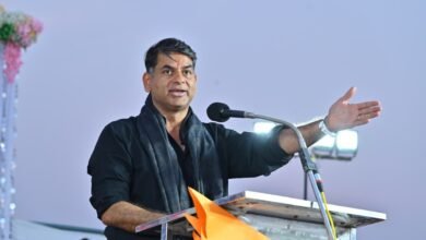 यूथ फेस्ट-2026: सौरभ द्विवेदी का मंत्र—फिट रहें, पॉजिटिव सोचें, परिवार संग आगे बढ़ें