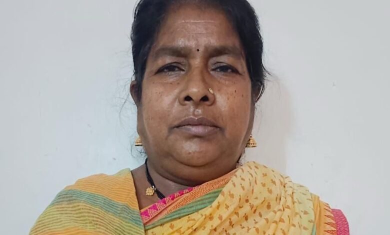 सफलता की कहानी आर्थिक संकट के अंधेरे से उबरकर रोशन हुआ कुसुम बाई का घर