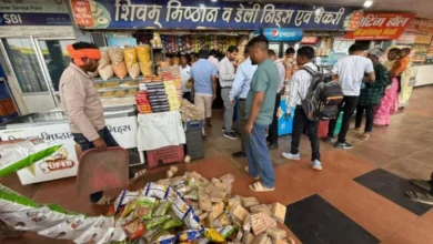एक्सपायरी सामग्री जब्त, 1.08 लाख रुपये का जुर्माना वसूला