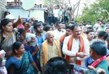 गैस सिलेंडर विस्फोट में 4 की मौत, स्वास्थ्य मंत्री ने परिजनों से मिलकर जताया शोक