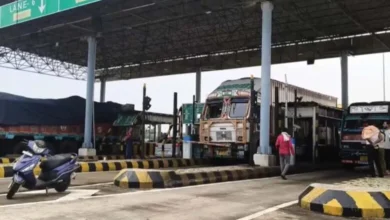 जशपुर में मौसम का कहर: बिजली गिरने से टोल सिस्टम ठप जशपुर में मौसम का कहर: बिजली गिरने से टोल सिस्टम ठप