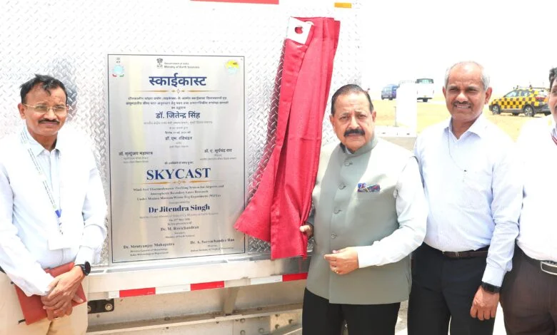 नई दिल्ली के आईजीआई हवाई अड्डे पर भारत की पहली ‘स्काईकास्ट’ प्रणाली का उद्घाटन
