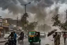 बिहार में आंधी और बारिश का कहर, दर्जनों की गई जान, सीएम ने मृतक परिवारों को मुआवजे का किया एलान