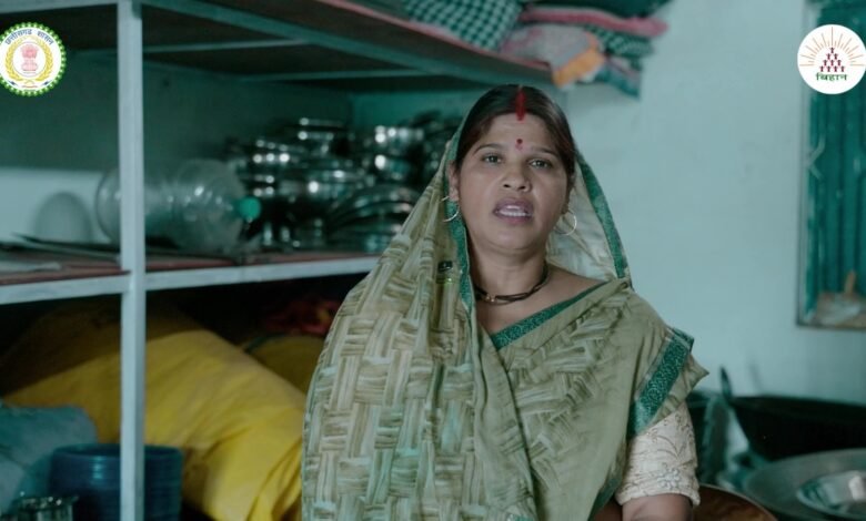 चूल्हे-चौके से बिजनेस तक गायत्री समूह की 12 महिलाओं ने टेंट हाउस के जरिए लिखी सफलता की नई दास्तां