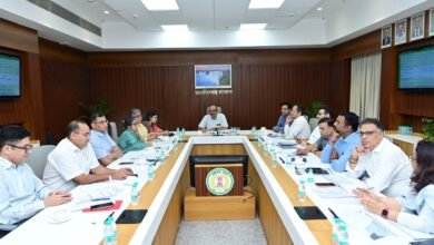 मुख्य सचिव ने की महत्वपूर्ण योजनाओं के क्रियान्वयन की समीक्षा, डेटा आधारित निगरानी पर जोर