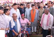 ​धमतरी के शिवचरण की टूटी उम्मीदों को समाधान शिविर ने दिया नया संबल