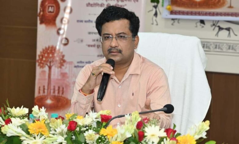 जनजातीय विकास में एआई और नई तकनीकों की भूमिका पर हुआ मंथन जनजातीय विकास में एआई और नई तकनीकों की भूमिका पर हुआ मंथन