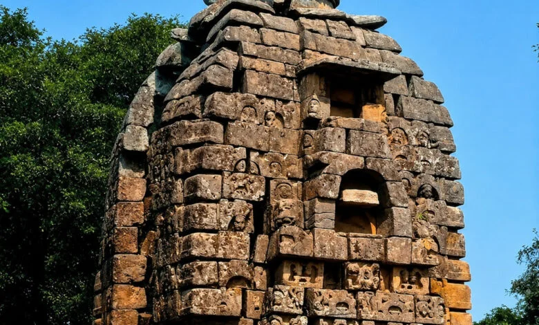 बिना गारा-चूने के बना चमत्कारी घाघरा मंदिर, प्राचीन भारतीय वास्तुकला का अद्भुत और रहस्यमयी नमूना