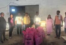 कृषि विभाग की सख्त कार्रवाई, वैष्णवी एग्रो इंडस्ट्रीज से उड़ीसा प्रिंट वाले उर्वरक की 11 बोरियां जब्त