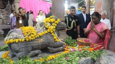 राष्ट्रपति मुर्मु ने ओंकारेश्वर तीर्थ और ज्योतिर्लिंग ममलेश्वर के दर्शन कर किया अभिषेक