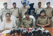 ट्रेन में चोरी गए आभूषण एवं सामान को मात्र दो घंटे में किया बरामद, तकनीकी साक्ष्यों और सतर्क पुलिसिंग से आरोपी गिरफ्तार