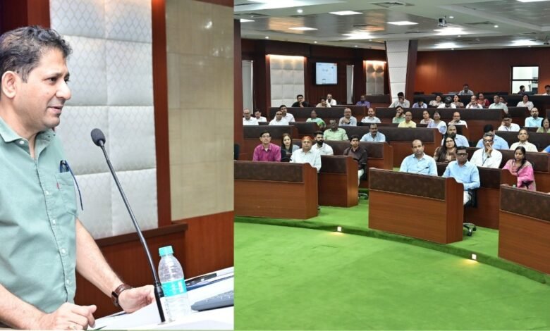 सीएम हेल्पलाइन (1076) के नोडल अधिकारियों का प्रशिक्षण संपन्न