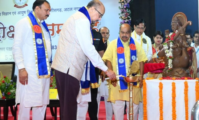 नई पीढ़ी को डिजिटल एडिक्शन और ‘पॉपकॉर्न मेंटल स्टेटस’ से बाहर निकलने की आवश्यकता : राज्यपाल श्री रमेन डेका नई पीढ़ी को डिजिटल एडिक्शन और ‘पॉपकॉर्न मेंटल स्टेटस’ से बाहर निकलने की आवश्यकता : राज्यपाल श्री रमेन डेका