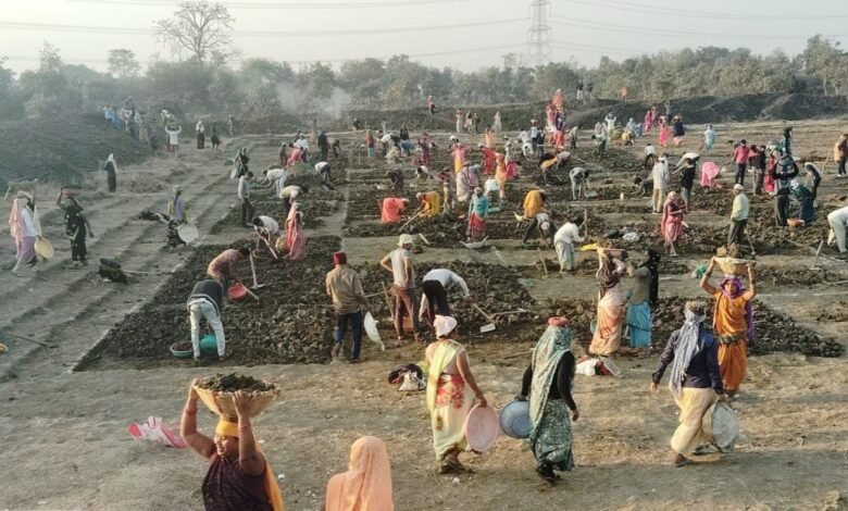 जल संरक्षण का महाअभियान: मनरेगा से गांवों में बढ़ रहा जल भंडार, हरियाली और आजीविका