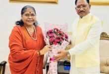 मुख्यमंत्री श्री विष्णु देव साय से राष्ट्रीय पिछड़ा वर्ग आयोग की अध्यक्ष साध्वी निरंजन ज्योति ने  की सौजन्य भेंट