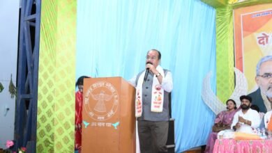 ईमानदारी और मेहनत साहू समाज की पहचान, इसे बनाकर रखें – श्री अरुण साव ईमानदारी और मेहनत साहू समाज की पहचान, इसे बनाकर रखें – श्री अरुण साव