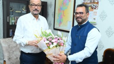 राज्यपाल श्री डेका से प्रधान मुख्य वन संरक्षक श्री अरुण कुमार पाण्डेय ने की सौजन्य भेंट