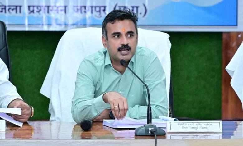 26/11 के अनसुने नायकों को सलाम : मुख्यमंत्री श्री साय ‘भारत भाग्य विधाता’ की प्री-लॉन्च स्क्रीनिंग में हुए शामिल 26/11 के अनसुने नायकों को सलाम : मुख्यमंत्री श्री साय ‘भारत भाग्य विधाता’ की प्री-लॉन्च स्क्रीनिंग में हुए शामिल