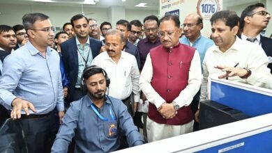 मुख्यमंत्री ने सीएम हेल्पलाइन पर कॉलर श्री पूनाराम ठाकरे से स्वयं की बात मुख्यमंत्री ने सीएम हेल्पलाइन पर कॉलर श्री पूनाराम ठाकरे से स्वयं की बात