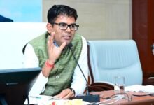 कॉलोनियों से जुड़ी समस्याओं, नागरिक सुविधाओं एवं आवासीय परियोजनाओं के मुद्दों पर हुई विस्तृत चर्चा