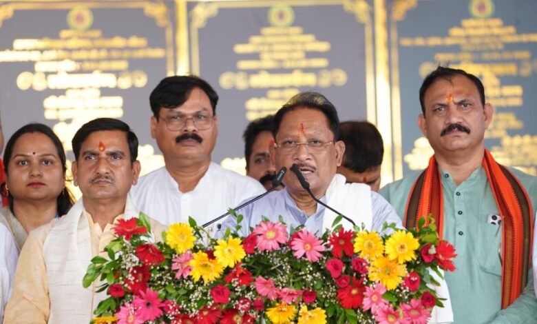 केंद्र सरकार ने परियोजना को विशेष रेल परियोजना के रूप में किया अधिसूचित केंद्र सरकार ने परियोजना को विशेष रेल परियोजना के रूप में किया अधिसूचित