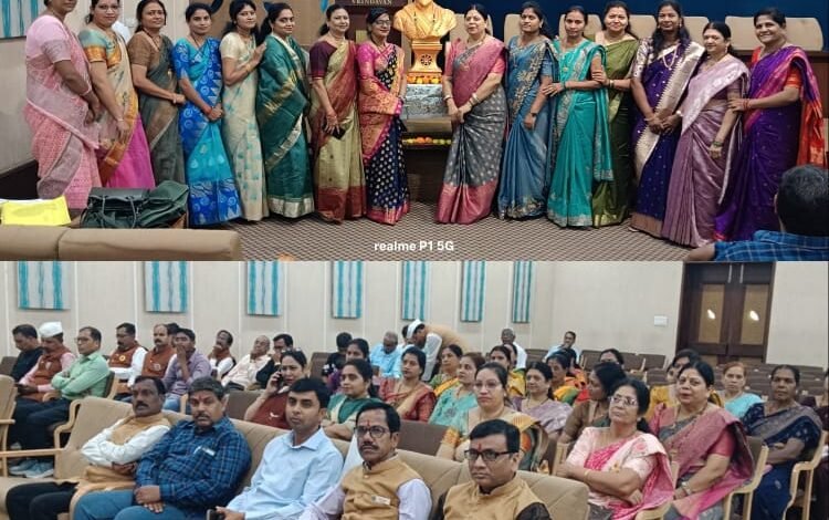 सामाजिक एकता और संगठनात्मक मजबूती का संदेश लेकर सम्पन्न हुई प्रदेश कुंनबी समाज महासंघठन छ. ग. की भव्य महापंचायत, शपथ ग्रहण एवं कुंनबी रत्न एवं कुंनबी गौरव सम्मान सामाजिक एकता और संगठनात्मक मजबूती का संदेश लेकर सम्पन्न हुई प्रदेश कुंनबी समाज महासंघठन छ. ग. की भव्य महापंचायत, शपथ ग्रहण एवं कुंनबी रत्न एवं कुंनबी गौरव सम्मान