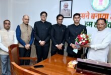 मुख्य सचिव ने ई-ऑफिस एवं समयबद्धता के लिए मंत्रालय के अधिकारी और कर्मचारियों को दिए प्रशंसा पत्र