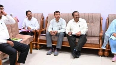 लोक निर्माण विभाग के सचिव ने निर्माणाधीन एवं प्रस्तावित कार्यों की समीक्षा की लोक निर्माण विभाग के सचिव ने निर्माणाधीन एवं प्रस्तावित कार्यों की समीक्षा की