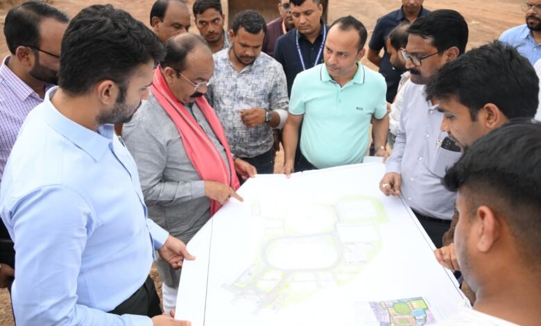 91 करोड़ से अधिक की लागत से 34 एकड़ में बन रहा इंटिग्रेटेड स्पोर्ट्स कॉम्प्लेक्स 91 करोड़ से अधिक की लागत से 34 एकड़ में बन रहा इंटिग्रेटेड स्पोर्ट्स कॉम्प्लेक्स