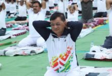 योग से शारीरिक व मानसिक विकास होता है, इसे जीवन में अपनाएं – मंत्री श्री लखनलाल देवांगन